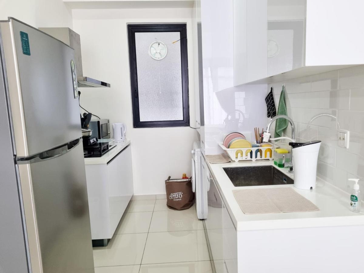 Lavish Beacon Executive Suites By Bin Dao Wu Homestay Penang George Town Buitenkant foto