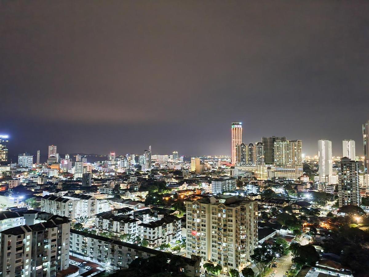 Lavish Beacon Executive Suites By Bin Dao Wu Homestay Penang George Town Buitenkant foto