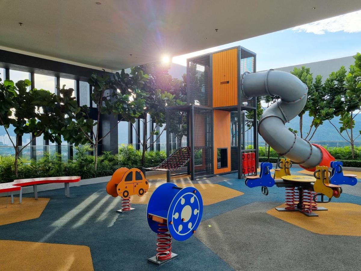 Lavish Beacon Executive Suites By Bin Dao Wu Homestay Penang George Town Buitenkant foto